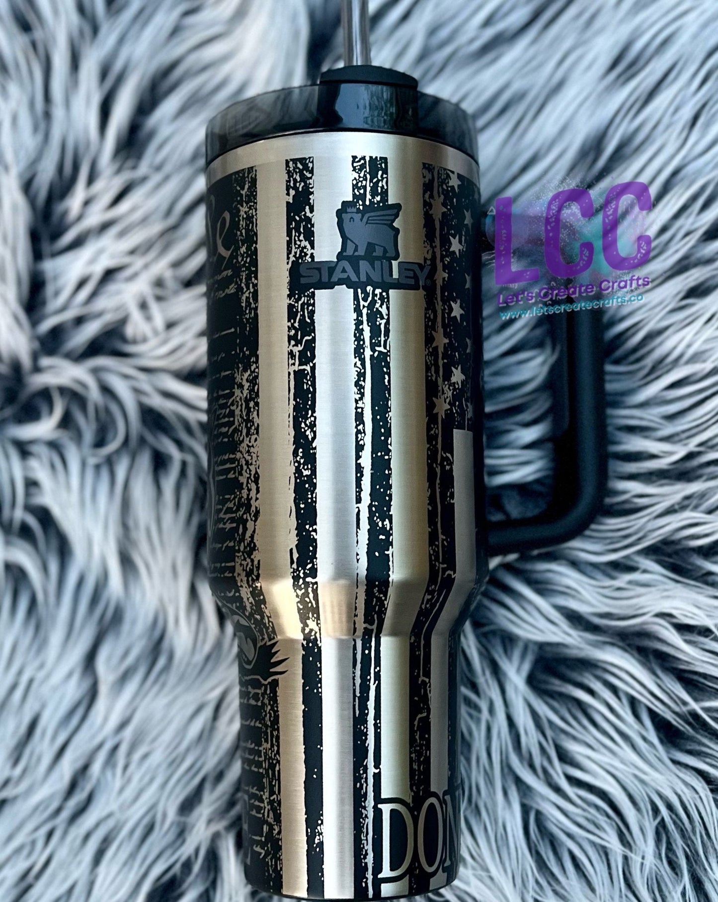 40oz Flag / We the People / Don't Tred on Me Engraved Quencher Tumbler w/ Handle / Gifts for Father, Dad, Stepdad, birthday graduation, fall