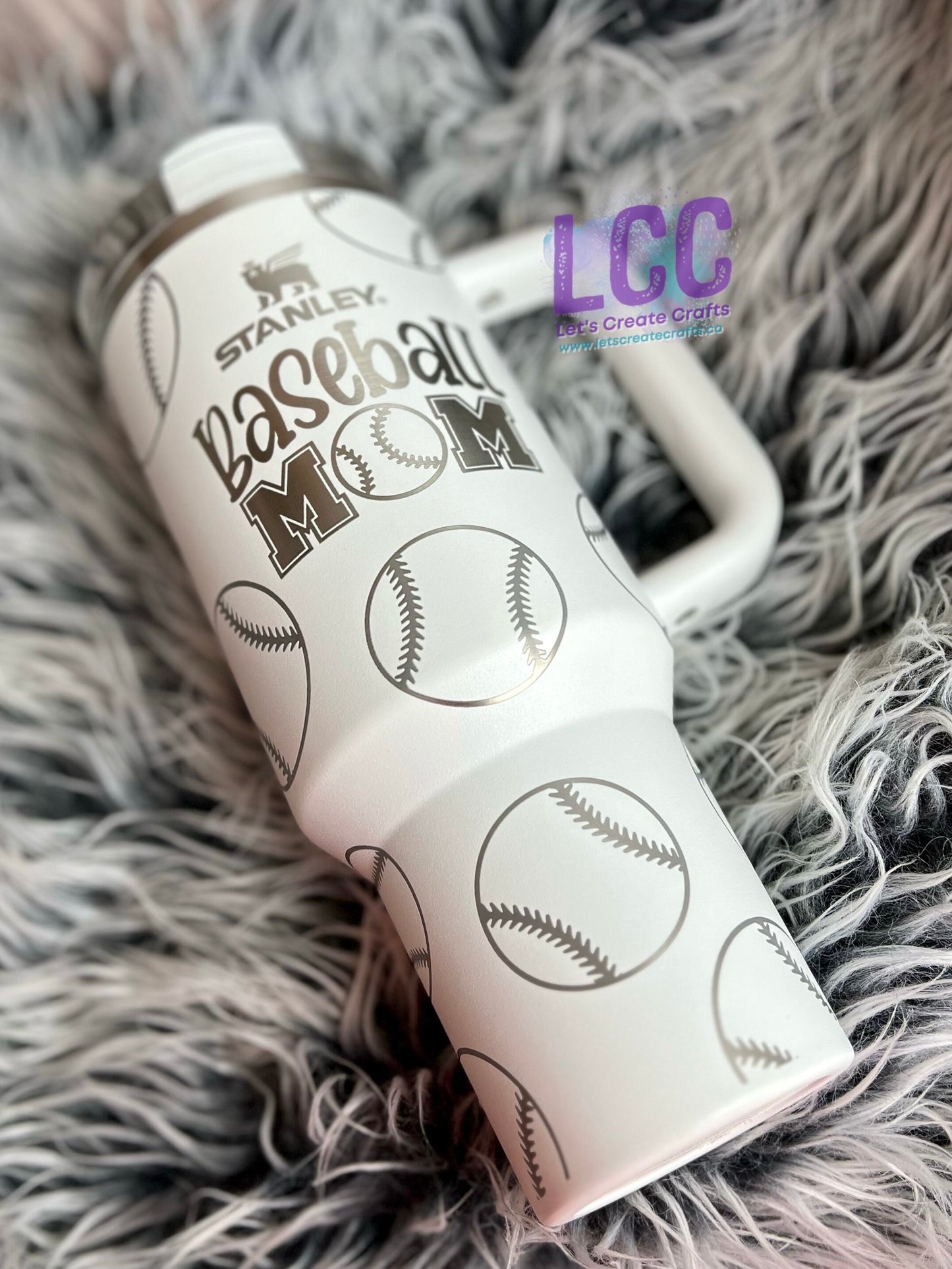 40oz Baseball Mom Engraved Quencher Tumbler with Handle (Gifts for Mother’s Day, grads, bridal party, birthday, friends, fall, family)