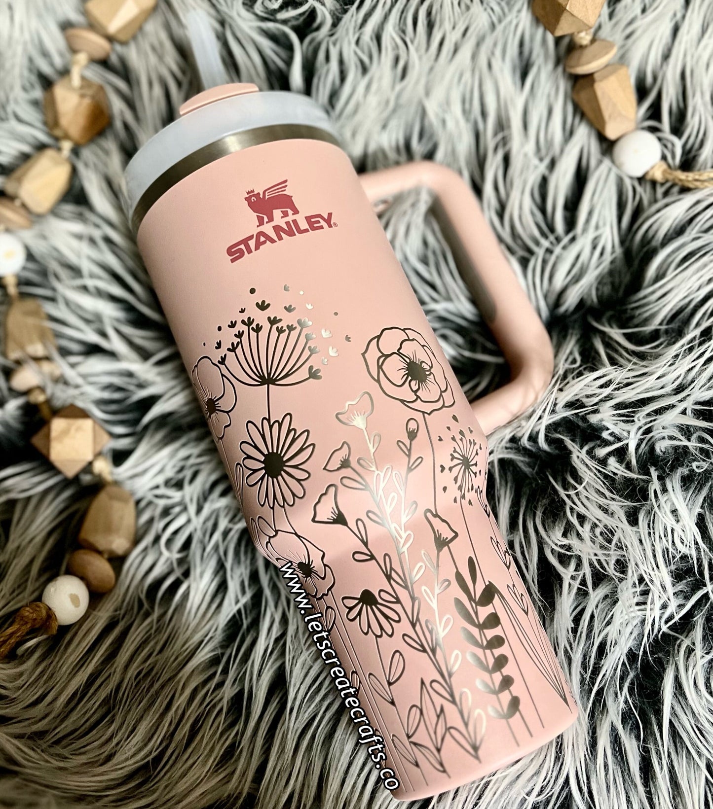 NEW COLORS! 40oz Floral Engraved Personalized Tumbler w/ Handle - Gifts for her, mom, teacher, graduation, birthday, friends, fall, autumn