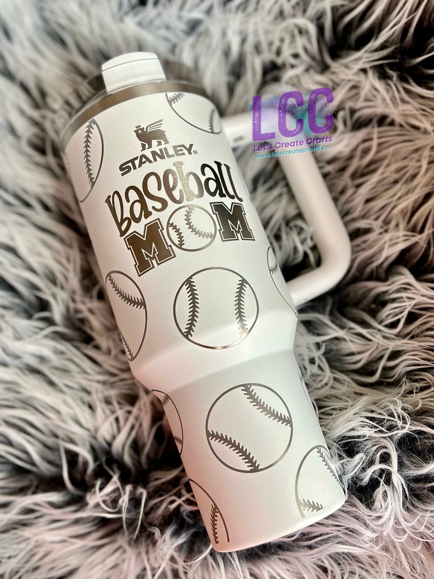 40oz Baseball Mom Engraved Quencher Tumbler with Handle (Gifts for Mother’s Day, grads, bridal party, birthday, friends, fall, family)